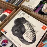 electronics pallets wholesale mixed gadgets and phone accessories